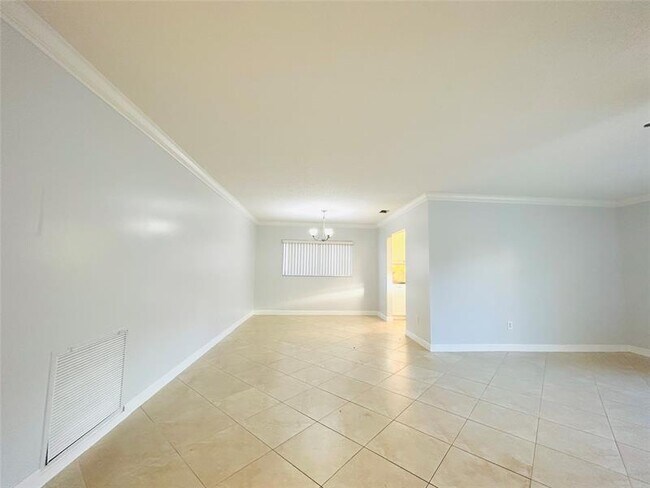 Building Photo - 8948 SW 18th Rd