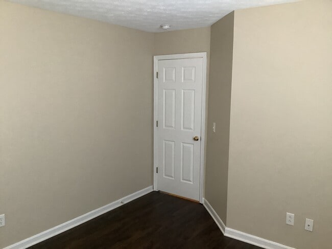 Building Photo - 11789 Holgate Dr