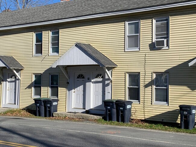 Building Photo - 25 Main St