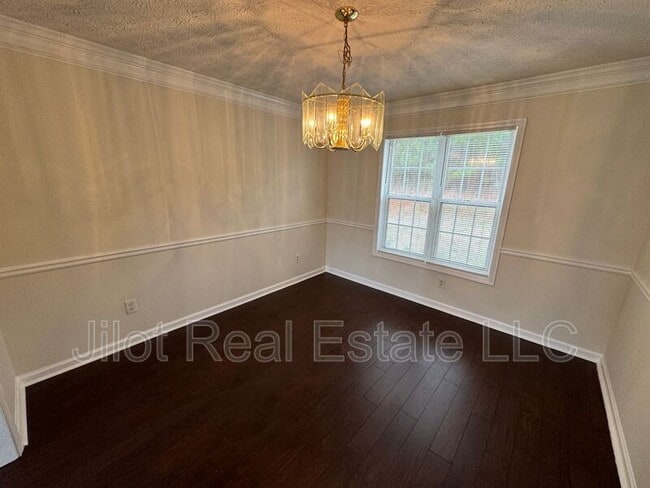 Building Photo - 5376 Sorrells Path