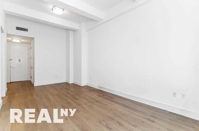 Building Photo - Park Place