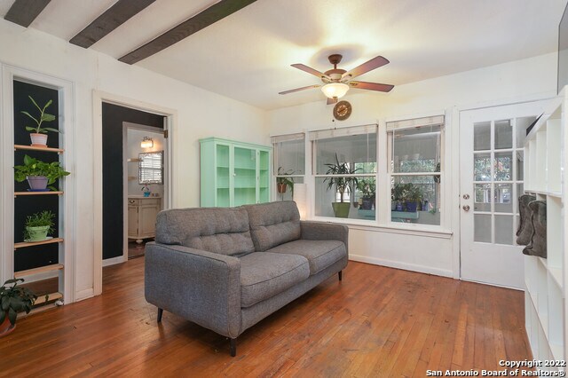 Building Photo - 242 Rosemont Dr