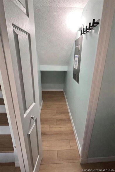 Building Photo - 7411 SE Jamestown Terrace