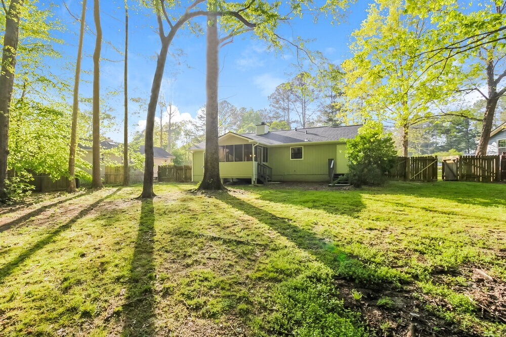 Building Photo - 3263 Mustang Dr