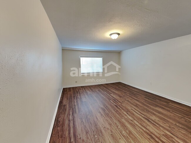 Building Photo - 7051 W Saw Timber Way