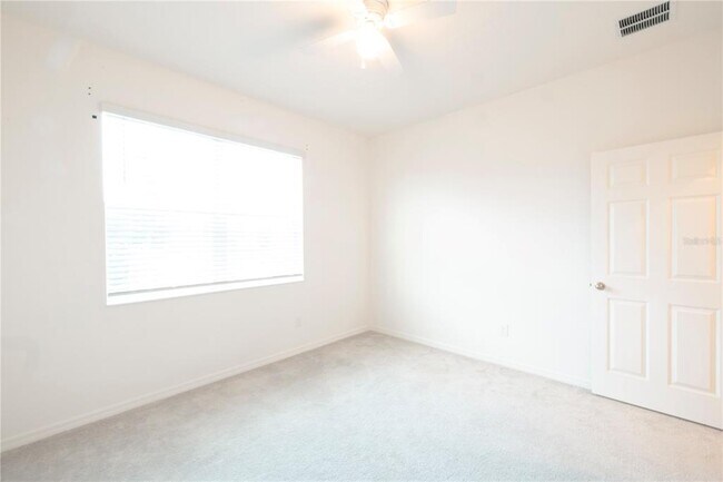 Building Photo - 2203 Pigeon Plum Dr