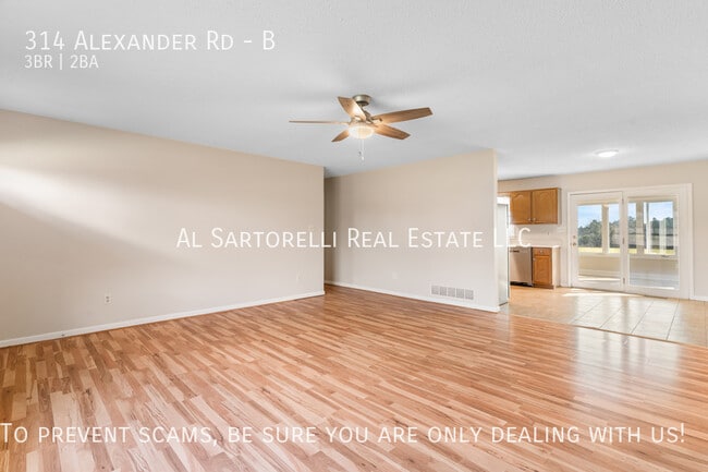 Building Photo - 314 Alexander Rd