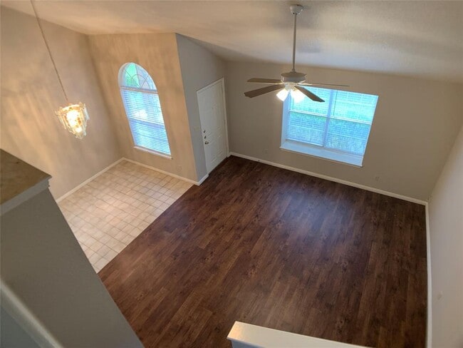 Building Photo - 2509 Riddle Rd