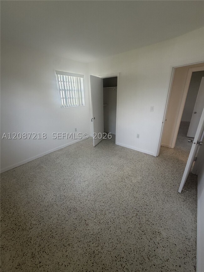 Building Photo - 9610 SW 58th St