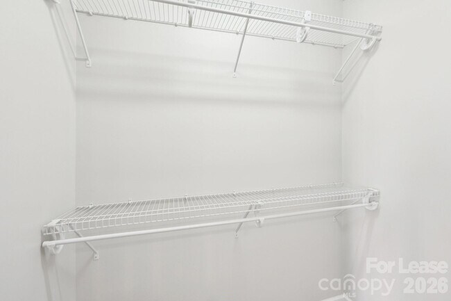 Building Photo - 14417 Laurel Tree Ln