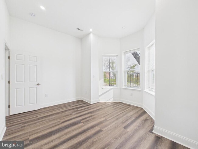 Building Photo - 1315 Harlem Ave