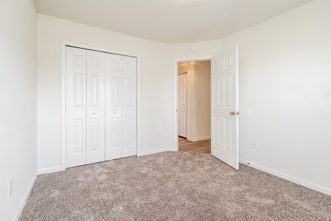 Building Photo - Stylish & Bright 3-Bedroom Home in Greenville