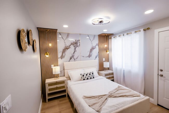 Building Photo - 6168 Cumberland St