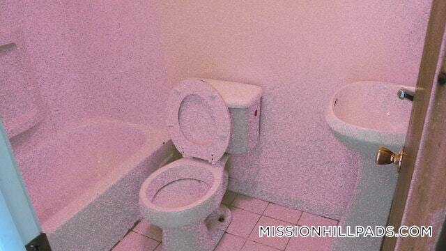 Building Photo - 59 S Huntington Ave