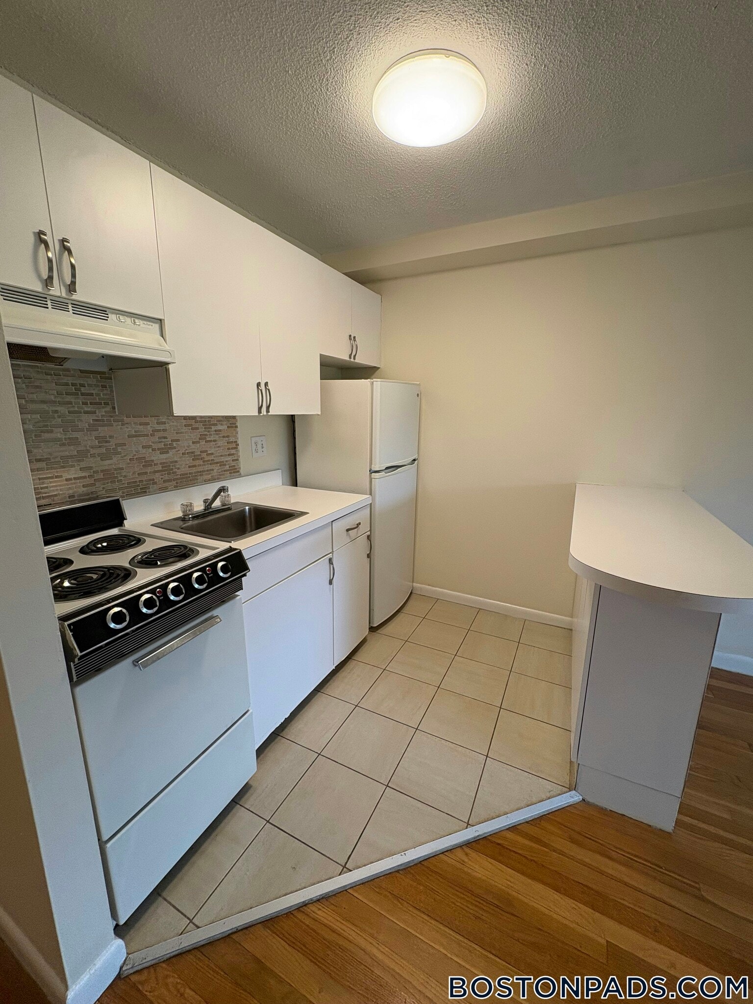 Building Photo - 66 Homer Ave