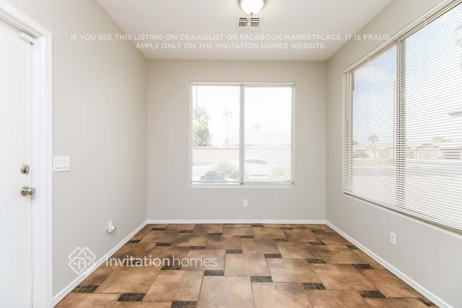 Building Photo - 481 N Joshua Tree Ln
