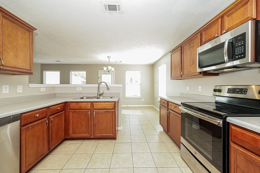 Building Photo - 3508 Juneberry Way