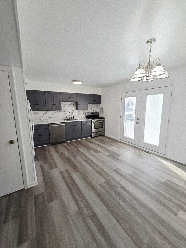 Building Photo - Renovated 3-Bedroom, 1-Bathroom Home in Beechfield