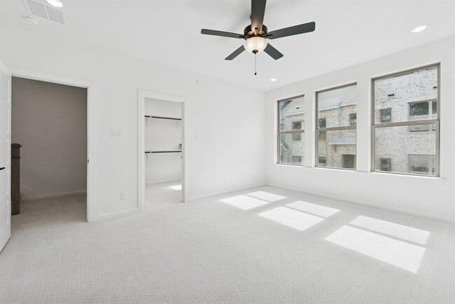 Building Photo - 4839 Fuller Ct