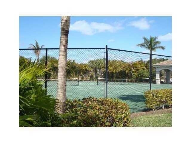 Building Photo - 3019 Alcazar Pl