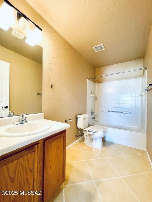 Building Photo - 2736 N Neruda Ln