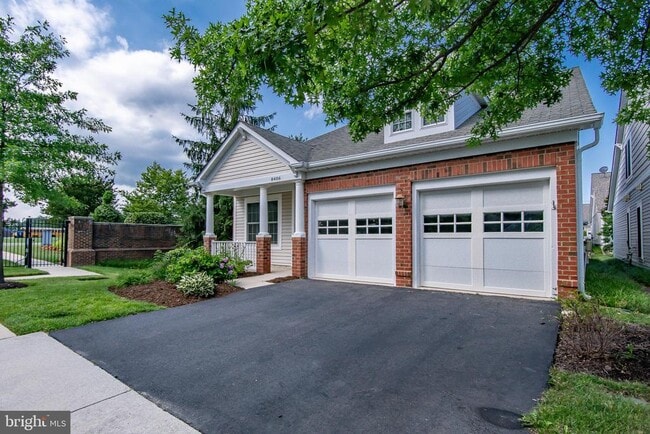 Building Photo - 8406 Mountain Larkspur Dr