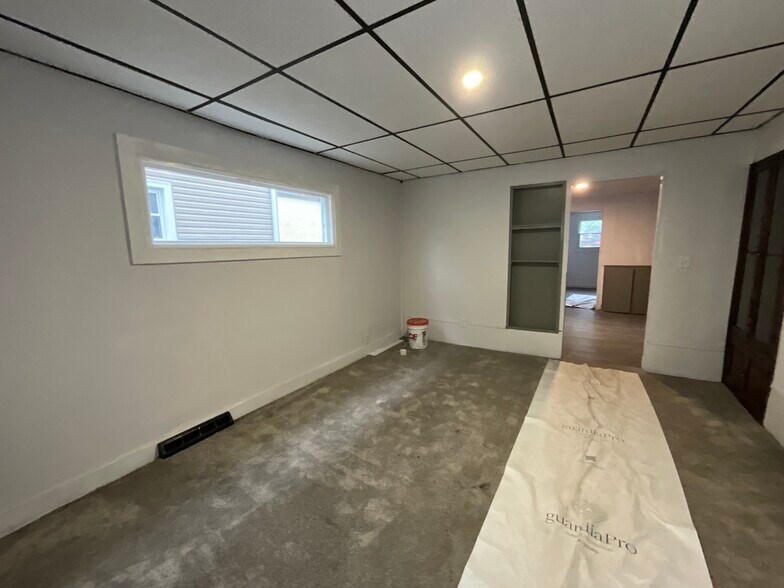 Building Photo - 7608 Harvard Ave