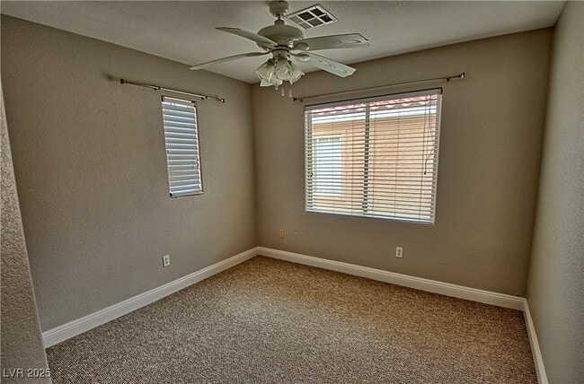 Building Photo - 2277 Summer Home St