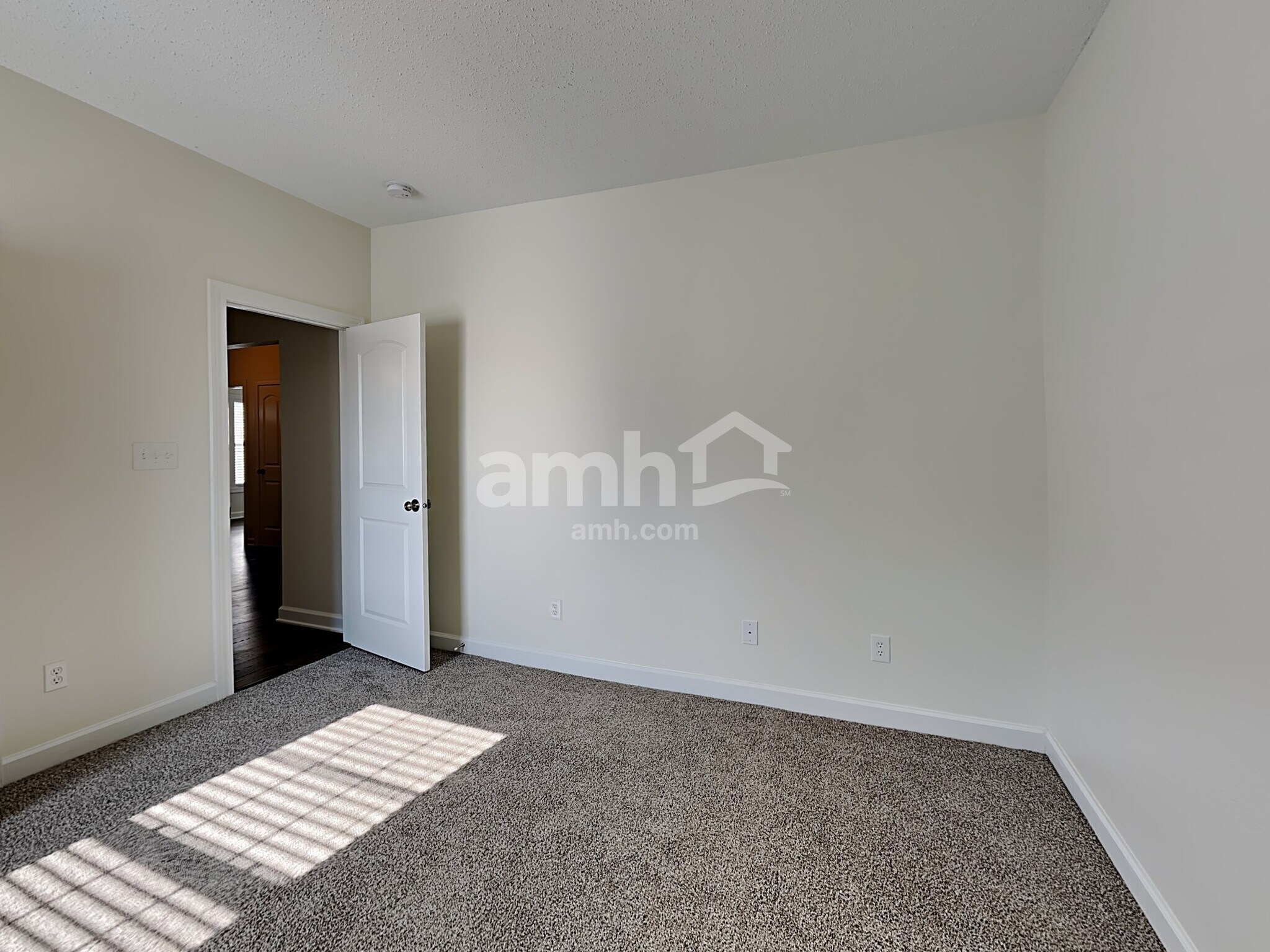 Building Photo - 754 Taney Ct