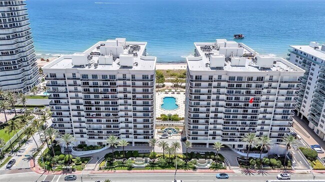 Building Photo - 9559 Collins Ave