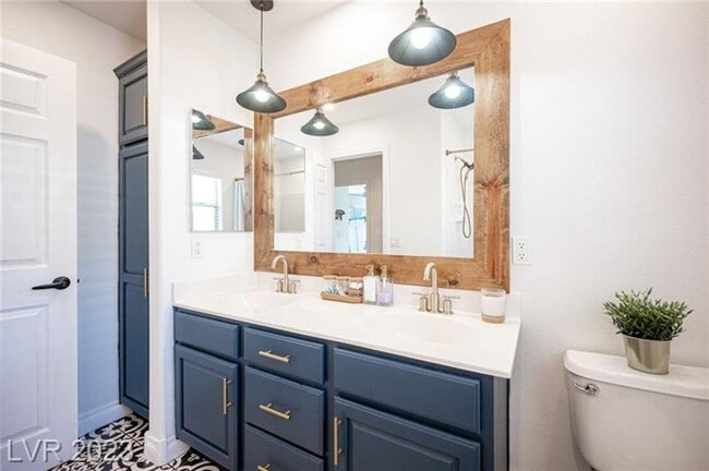 Building Photo - BEAUTIFUL 4 BEDROOM HOME!