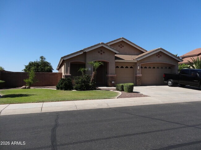 Building Photo - 1350 E Indigo Dr