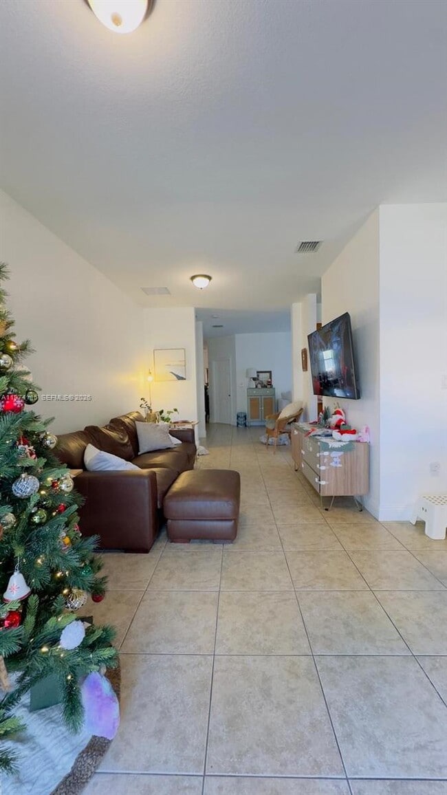 Building Photo - 10131 NW 10th St