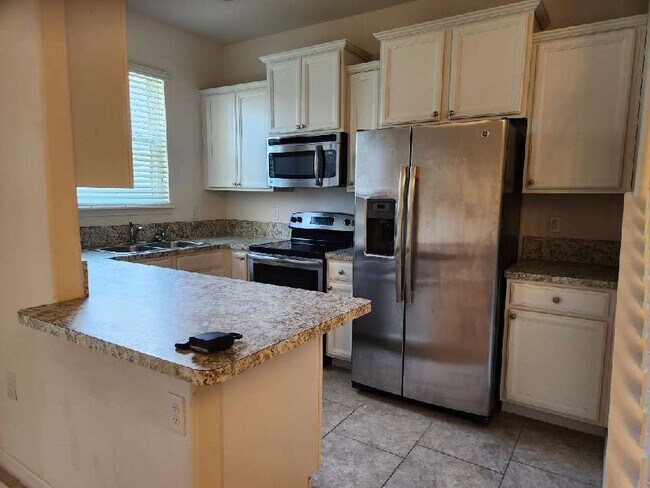 Building Photo - 105 Misty Glen Ln