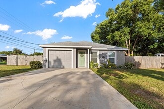 Building Photo - 609 NE 11th Ave