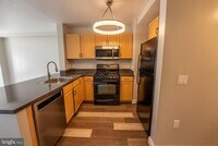 Building Photo - 800 4th St SW