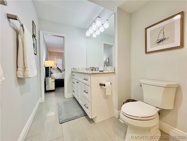 Building Photo - 9400 S Ocean Dr