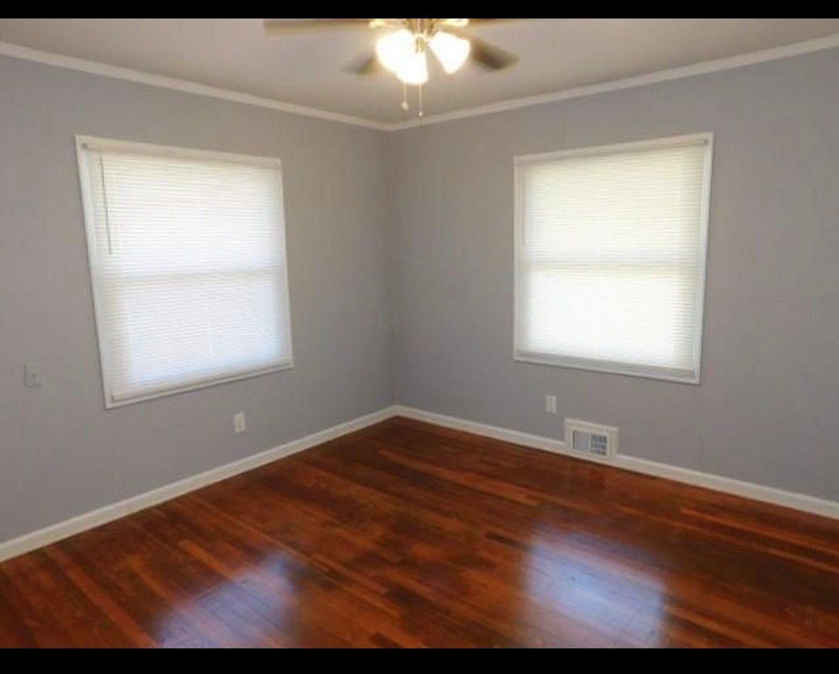 Building Photo - 2521 N Bryan Cir