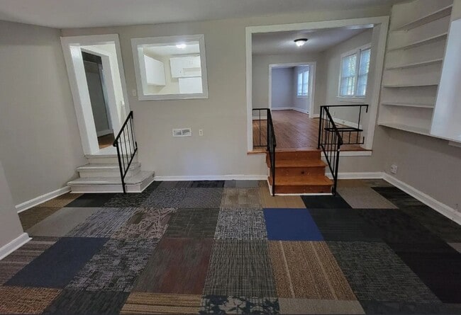 Building Photo - Charming 3BR/2BA Home in Anniston – Spacious Living & Prime Location