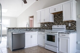 Building Photo - 89 Coleman St