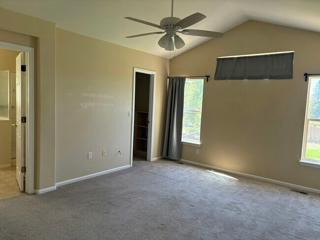Building Photo - 4338 E Brookwood Dr