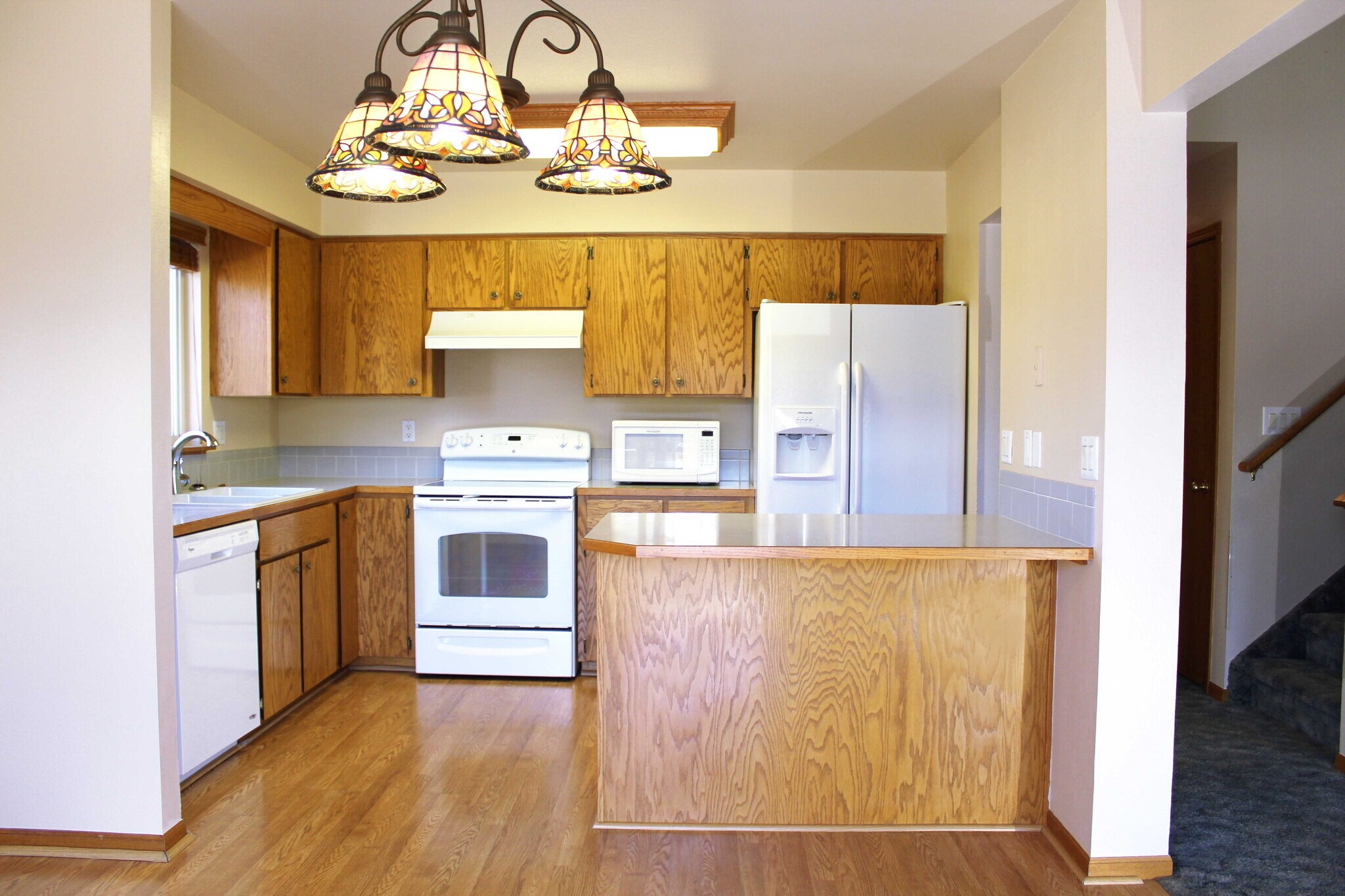 Kitchen - 135 Apple Way