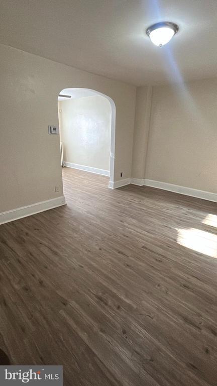 Building Photo - 339 Tioga St