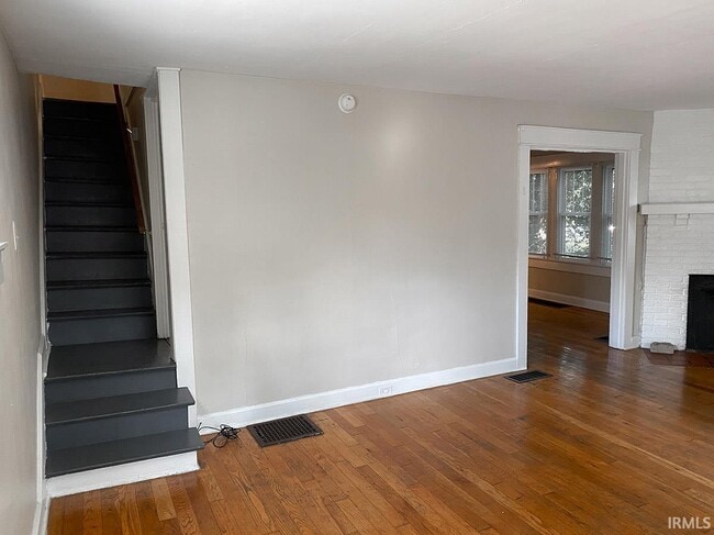 Building Photo - 613 S Henderson St