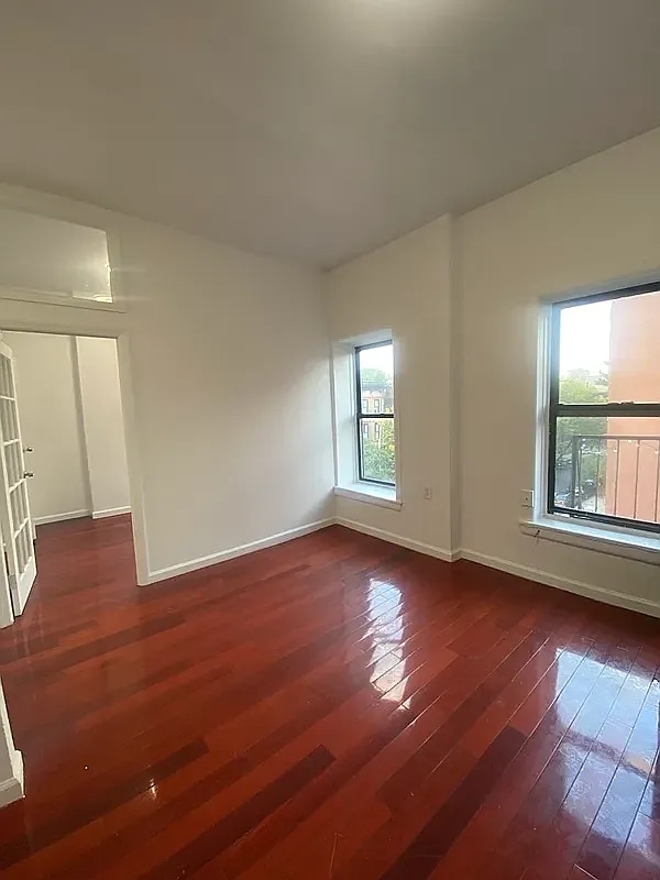 Building Photo - 350 Greene Ave