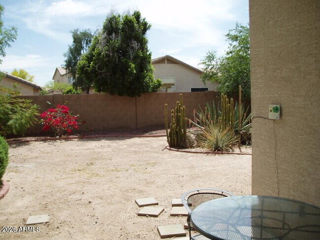Building Photo - 15345 W Evans Dr