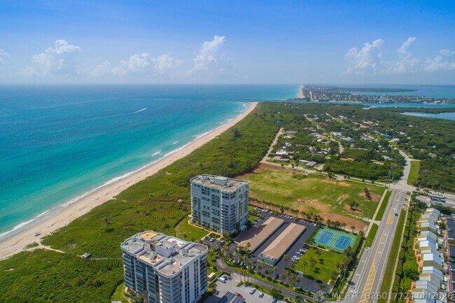 Building Photo - 2700 N Hwy A1A