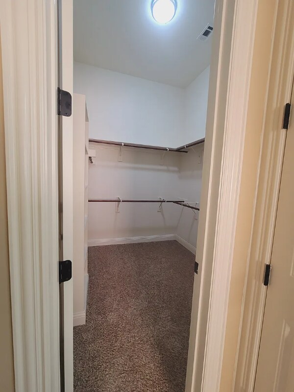 Building Photo - 10632 Helen Dr