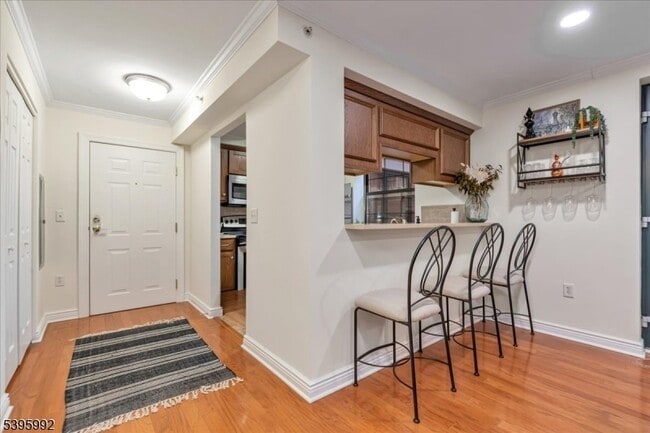 Building Photo - 7 Prospect St