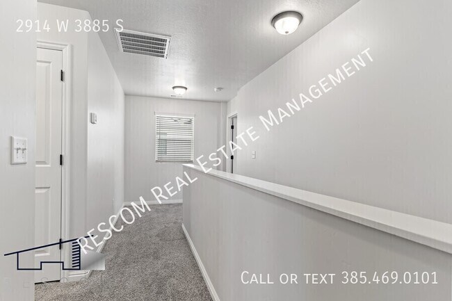 Building Photo - 2914 W 3885 S
